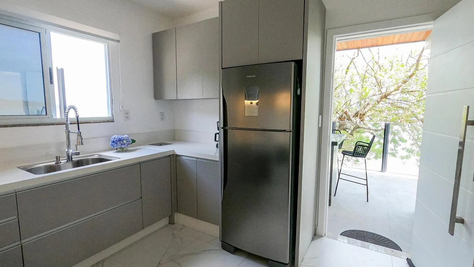 Casa A Beira-Mar, Com Spa E Vista Deslumbrante No Ribeirao Da Ilha Em Florianópolis