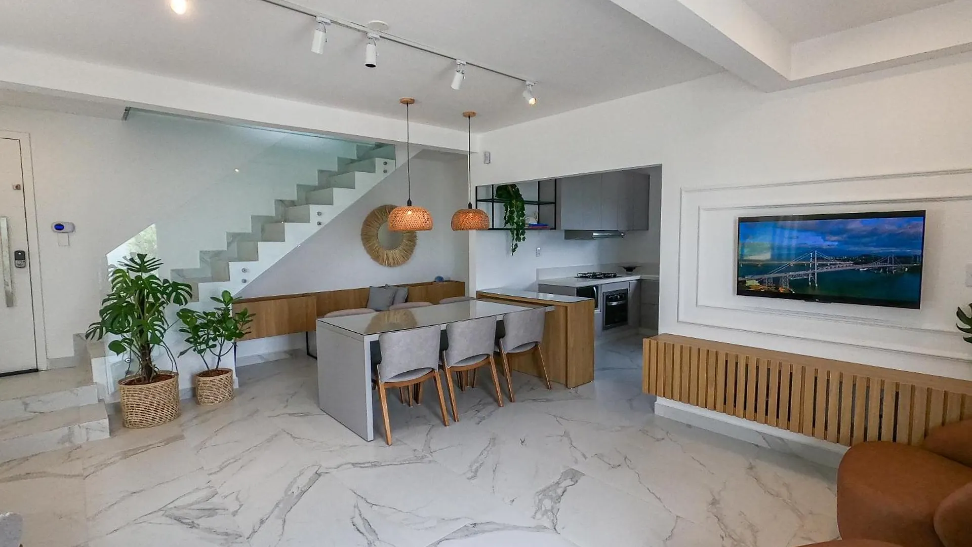 Casa A Beira-Mar, Com Spa E Vista Deslumbrante No Ribeirao Da Ilha Em Florianópolis 0*,  Brésil