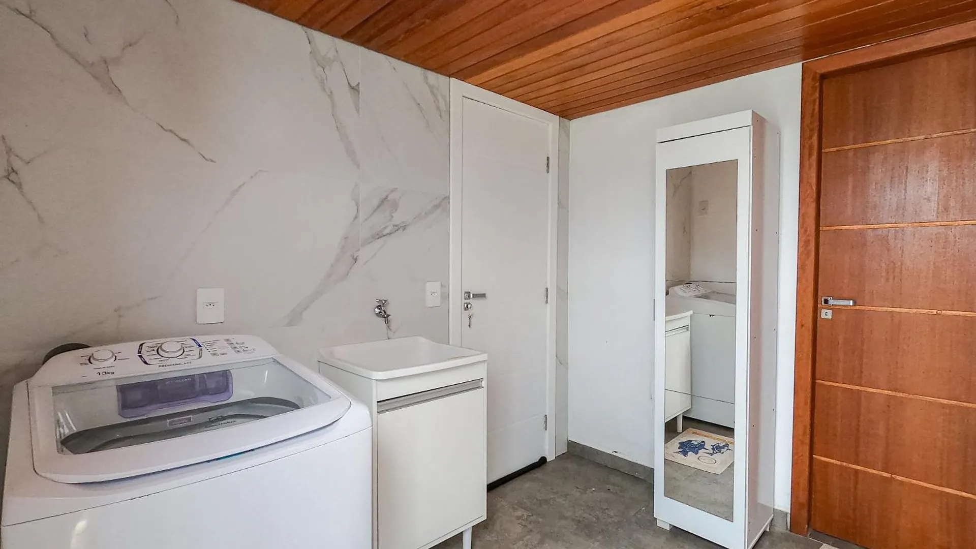 Casa A Beira-Mar, Com Spa E Vista Deslumbrante No Ribeirao Da Ilha Em Florianopolis