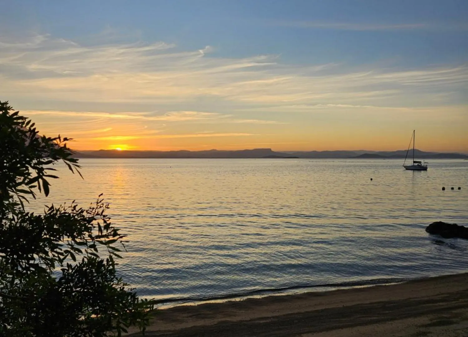 Casa A Beira-Mar, Com Spa E Vista Deslumbrante No Ribeirao Da Ilha Em Florianopolis Holiday home