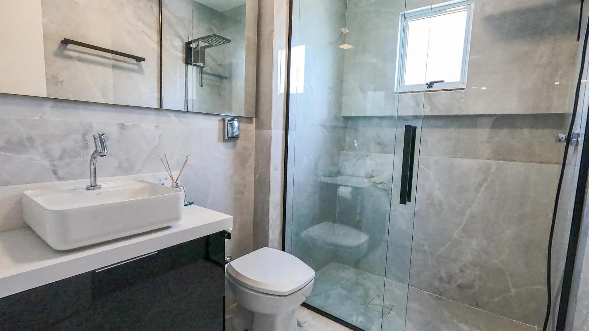 Casa A Beira-Mar, Com Spa E Vista Deslumbrante No Ribeirao Da Ilha Em Florianopolis